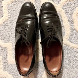Tods lace up dress shoe